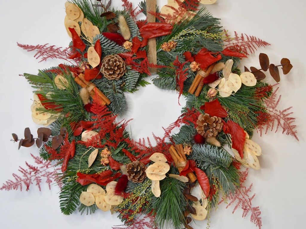 Christmas Wreath Workshop at Moxy Hotel