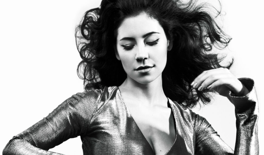 marina-and-the-diamonds-glasgow